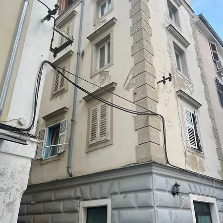 شقة Labi's Seaview *