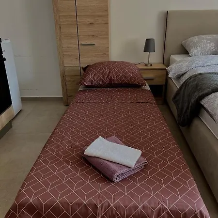 Labi's Seaview شقة بيران